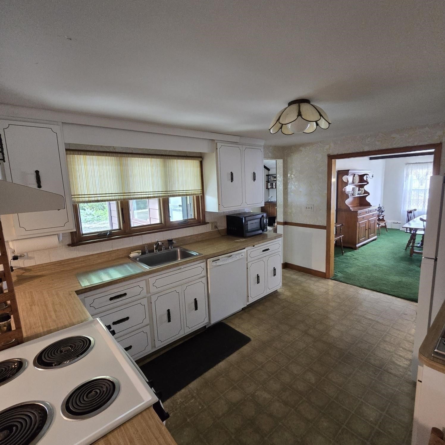 59 Kenelworth Ave, Brockton, MA Photo #7