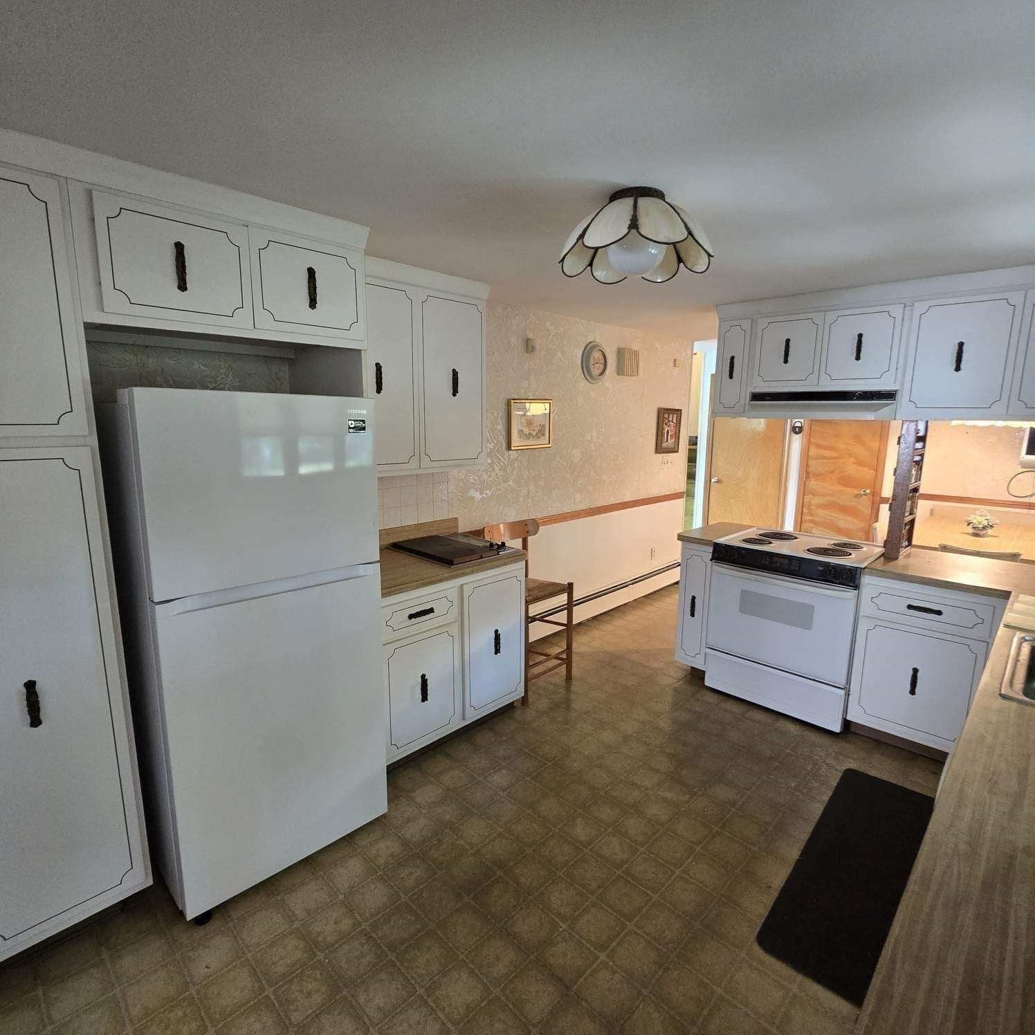 59 Kenelworth Ave, Brockton, MA Photo #9