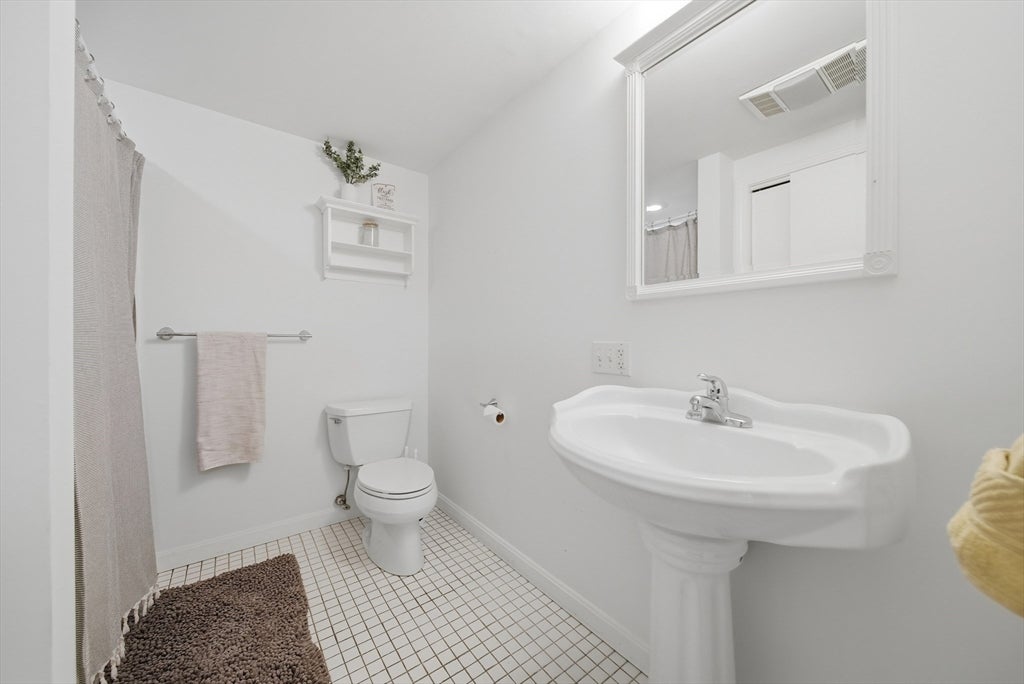302 Dana Ct, Wilmington, MA, 302 Dana Ct, Wilmington, MA Photo #29