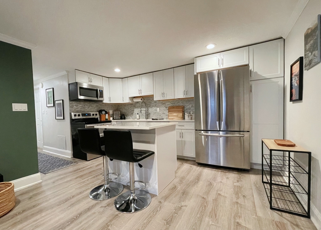 588 Main St 1A