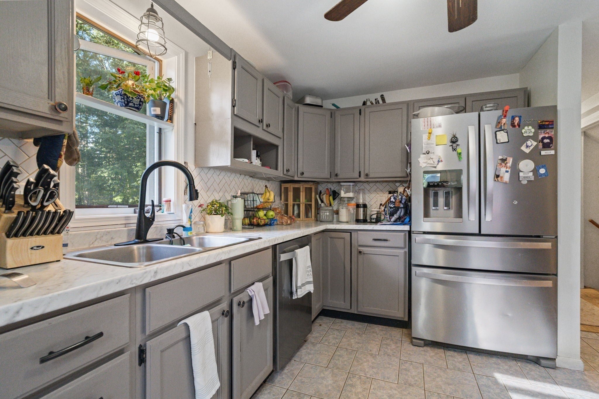 48 Orchard St, Belchertown, MA Photo #8