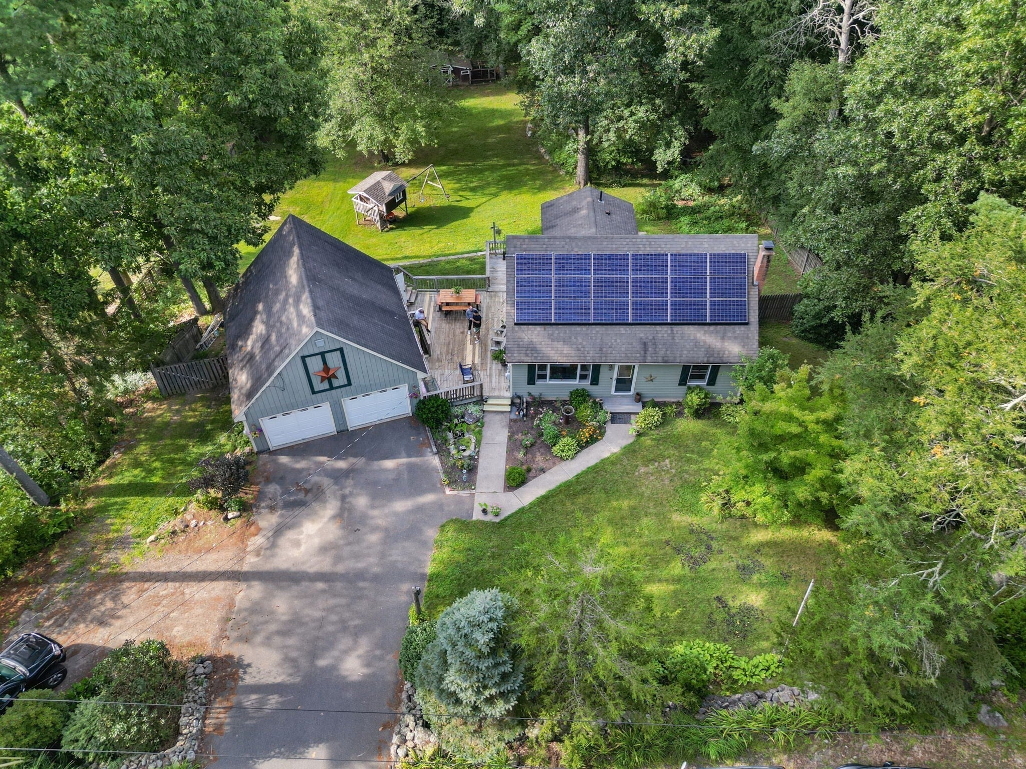 48 Orchard St, Belchertown, MA Photo #5