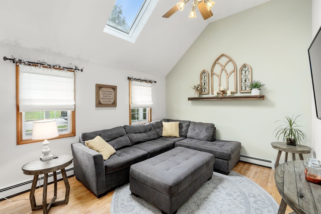 77 Gregory Dr
