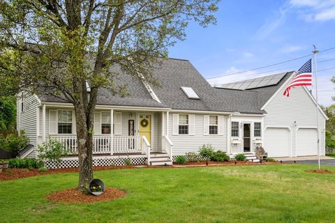 77 Gregory Dr Attleboro MA 02703