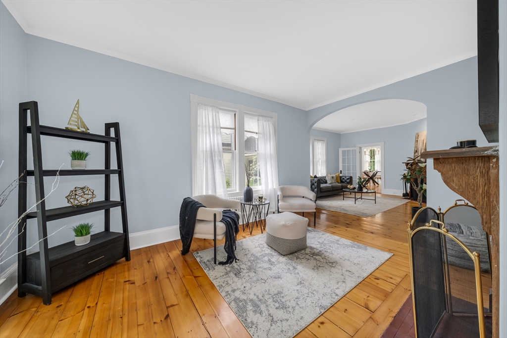 49 Abbot St
