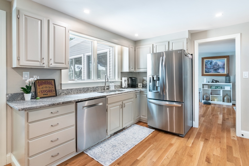 39 Bay View Dr