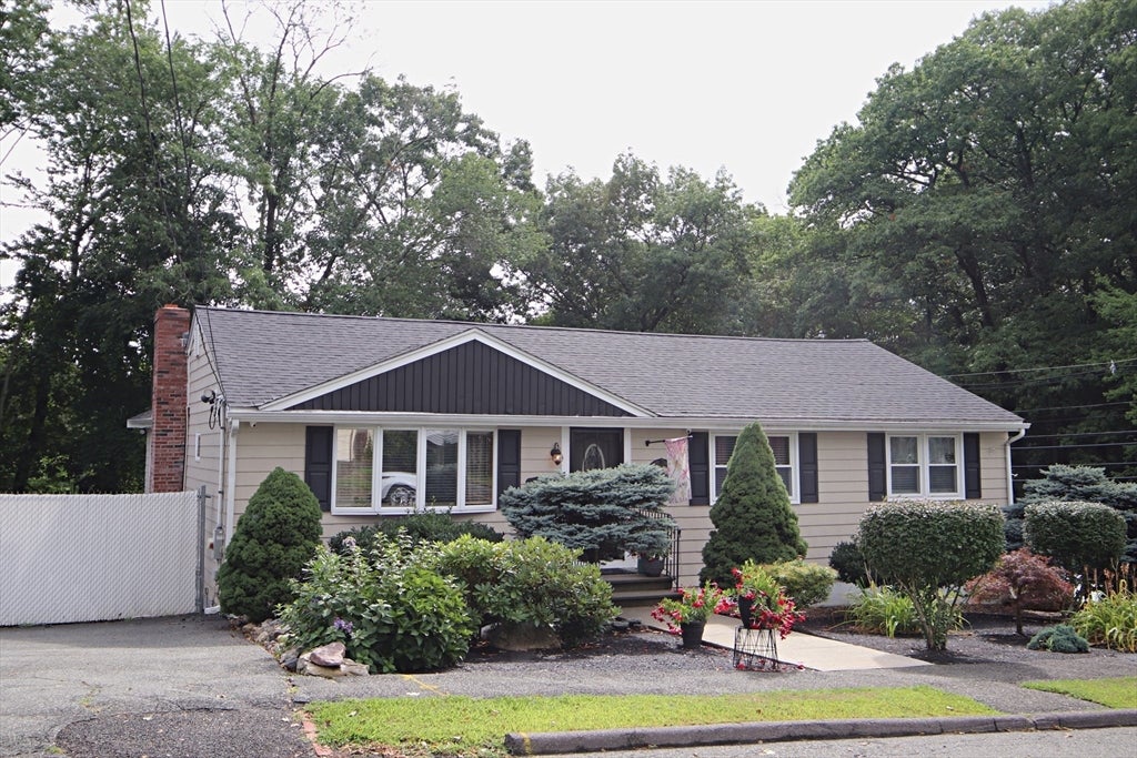 1 Biscayne Ave, Saugus, MA Photo #2
