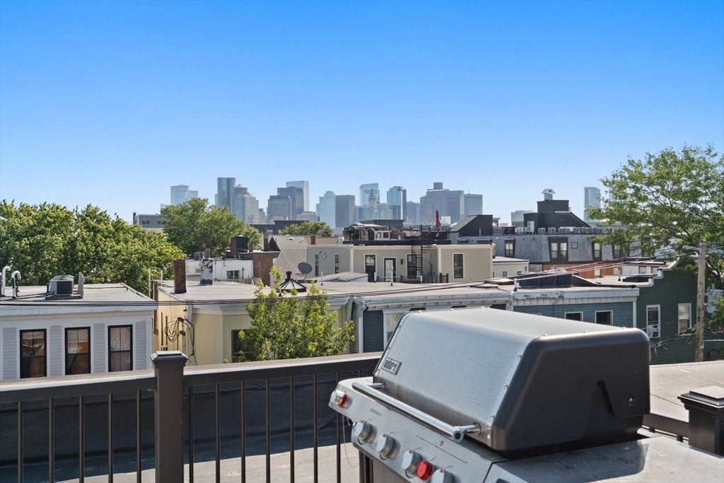Photo of 284 Sumner St, Boston, MA