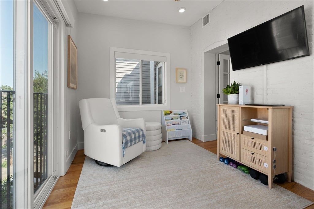 284 Sumner St #3, Boston, MA, 284 Sumner St #3, Boston, MA Photo #18