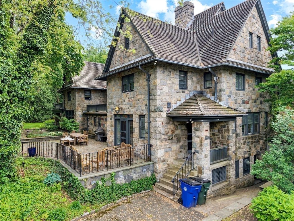 503 Highland Ave