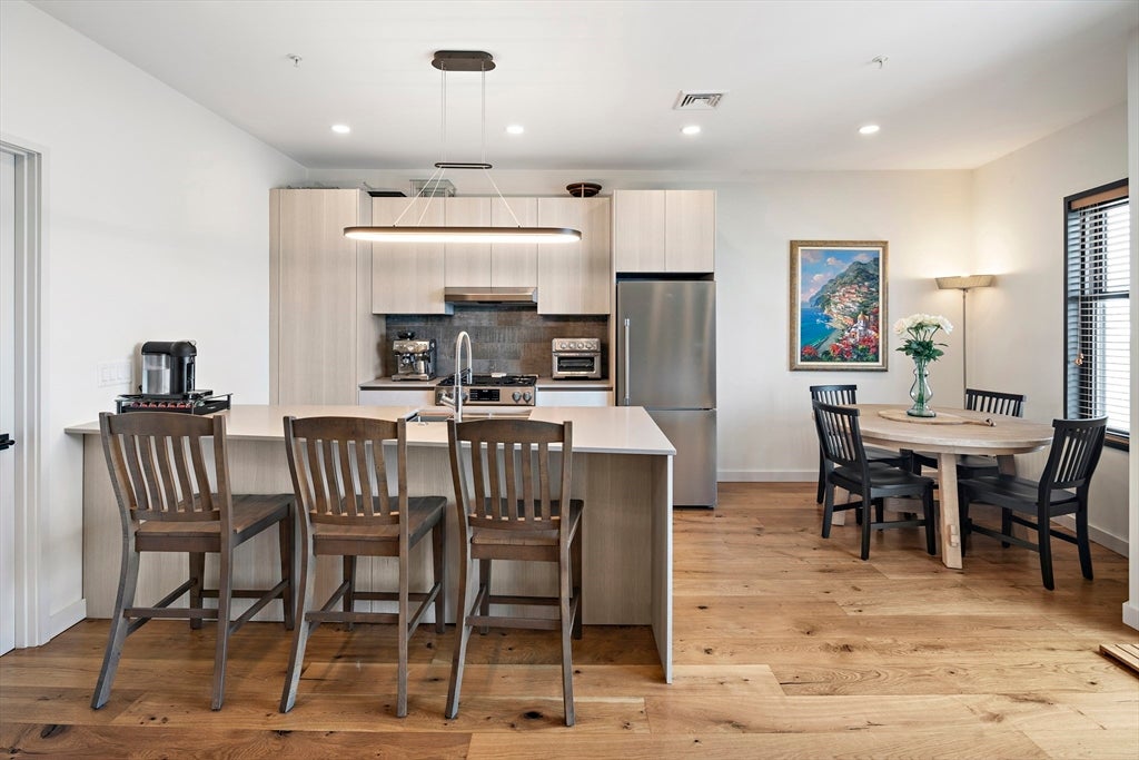 211 Condor ST #8, Boston, MA, 211 Condor ST #8, Boston, MA Photo #5