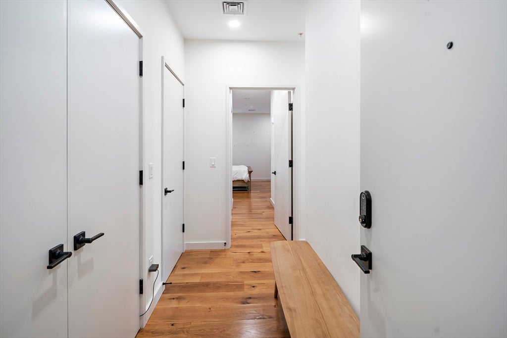 211 Condor ST #8, Boston, MA, 211 Condor ST #8, Boston, MA Photo #10