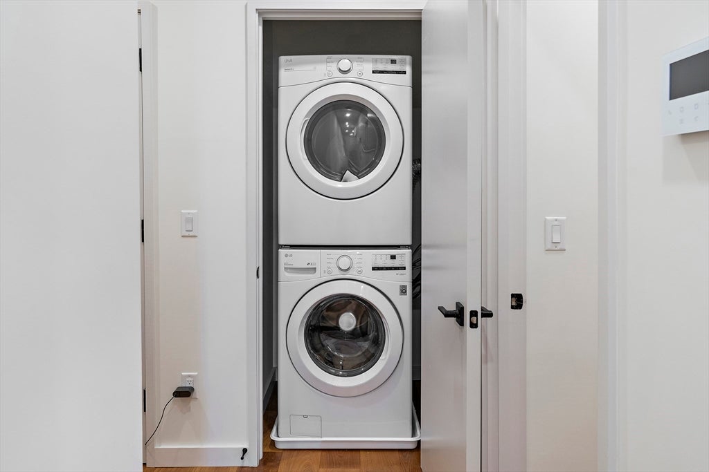 211 Condor ST #8, Boston, MA, 211 Condor ST #8, Boston, MA Photo #16