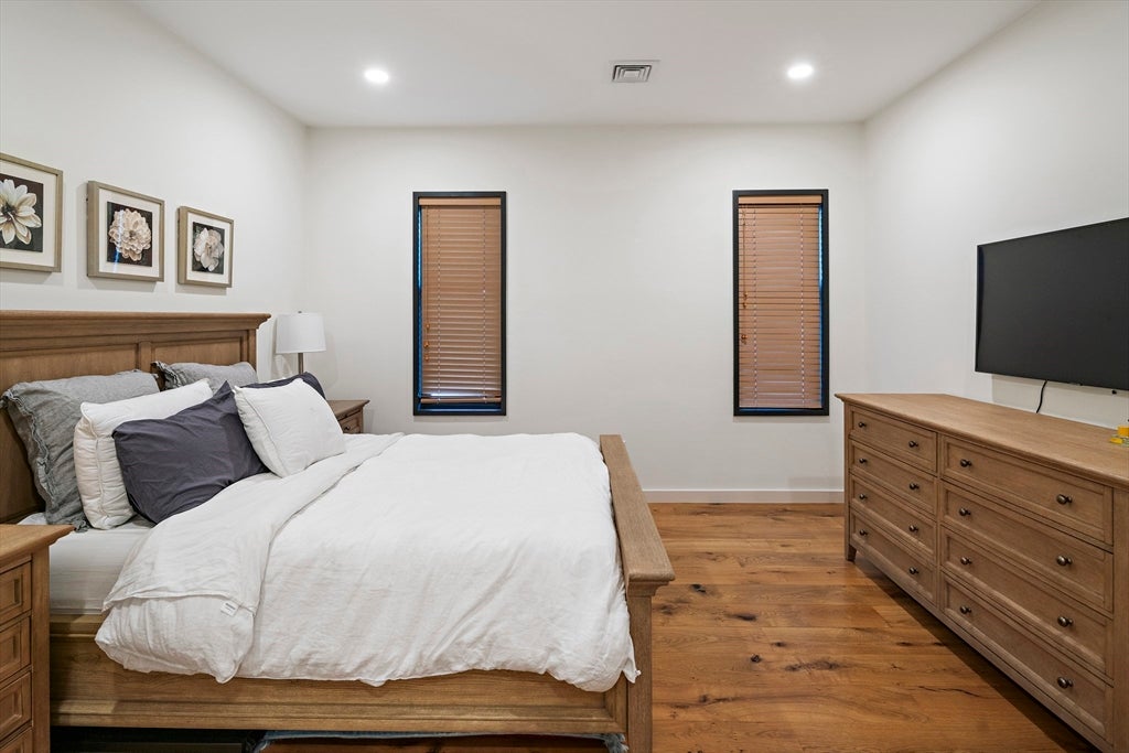 211 Condor ST #8, Boston, MA, 211 Condor ST #8, Boston, MA Photo #11