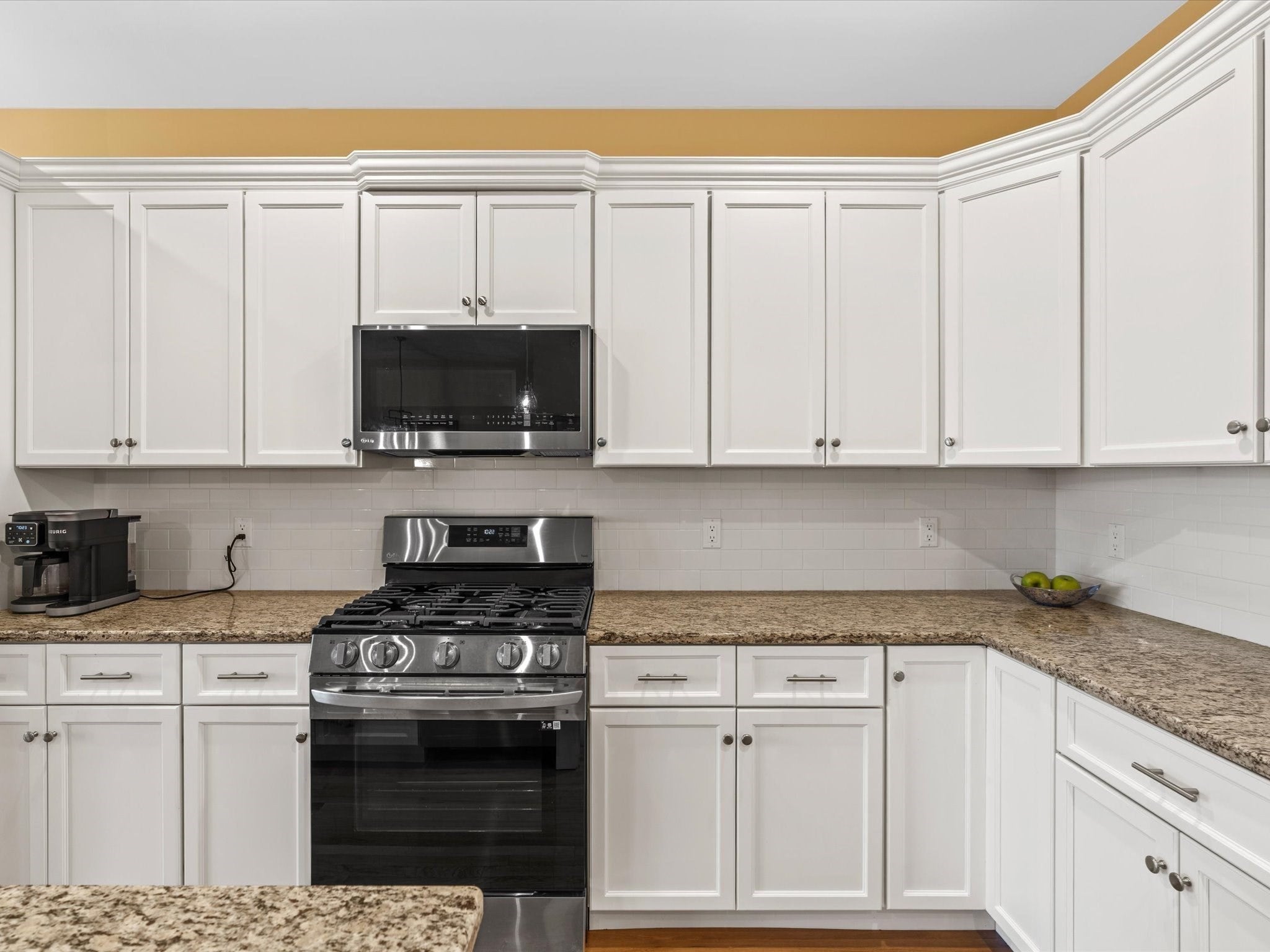 8 Daisy Ln, Plymouth, MA Photo #11