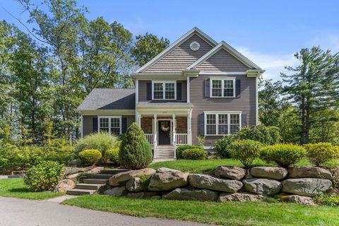 139 Downing Dr Attleboro MA 02703