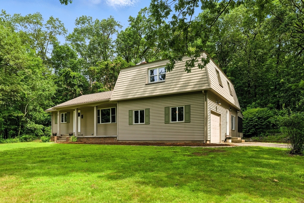 60 Marion Circle