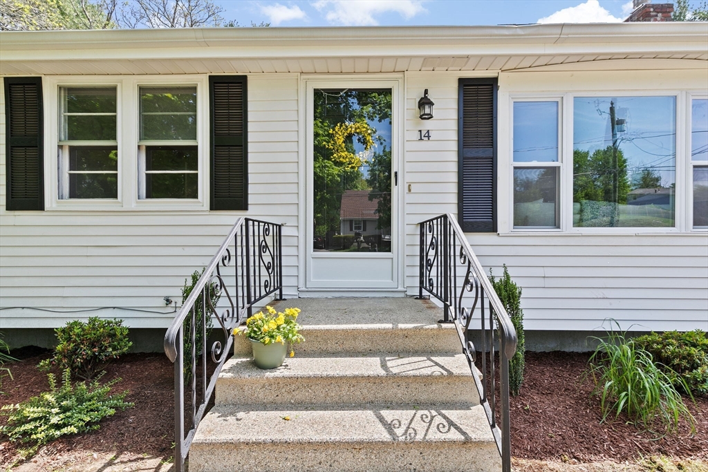 14 Chandler Ave