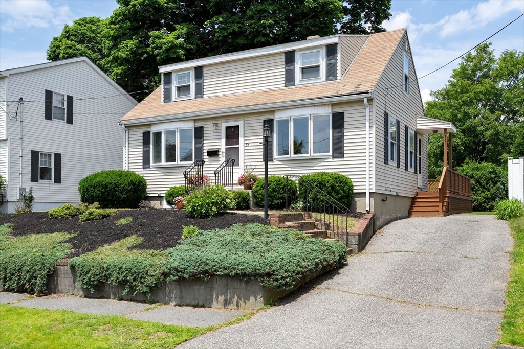 53 Roberts Rd