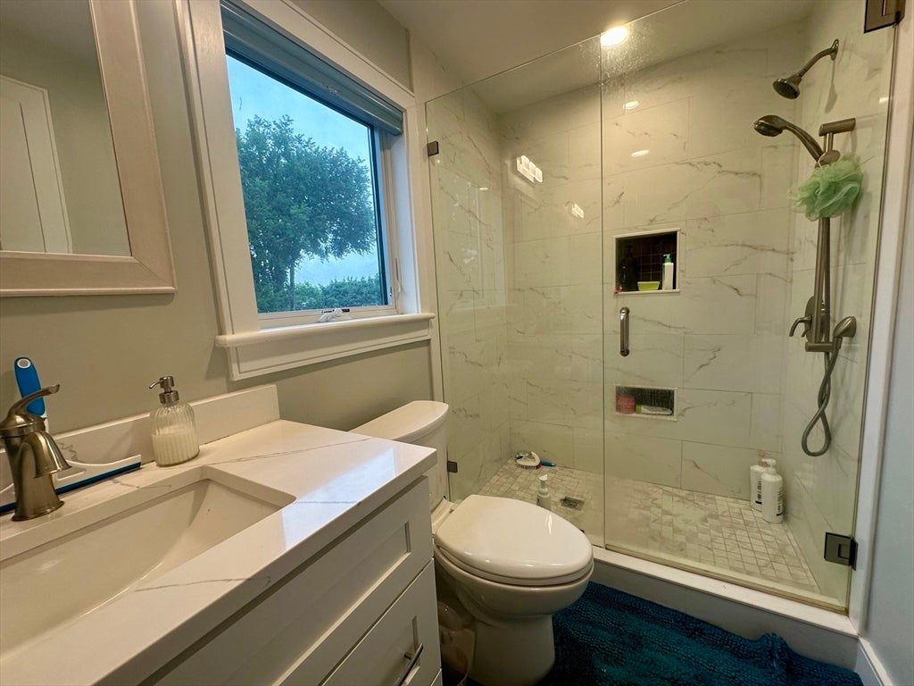 30 Town Hill St #A, Quincy, MA, 30 Town Hill St #A, Quincy, MA Photo #22