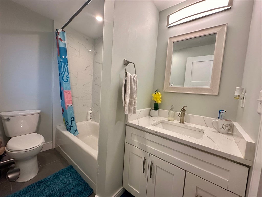 30 Town Hill St #A, Quincy, MA, 30 Town Hill St #A, Quincy, MA Photo #26