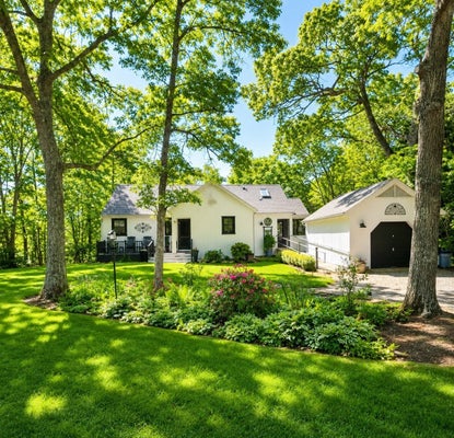 7 PLOUGHSHARE LN, OAK BLUFFS, MA 02557 - Image 4dfe1737dd90e6a197dfeff0a5b2d4ec/110136410