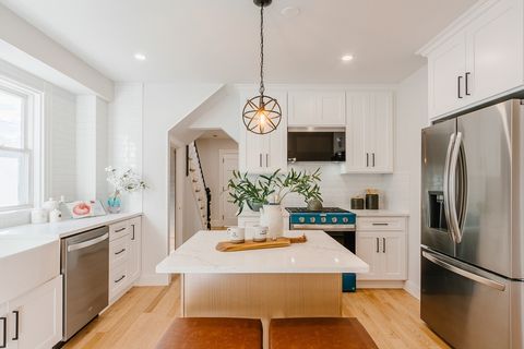 16 Blue Hill Ave Milton MA 02186