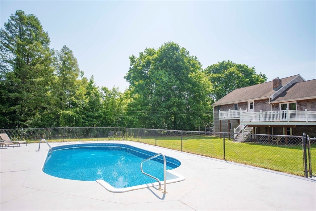 21 King Hill Rd
