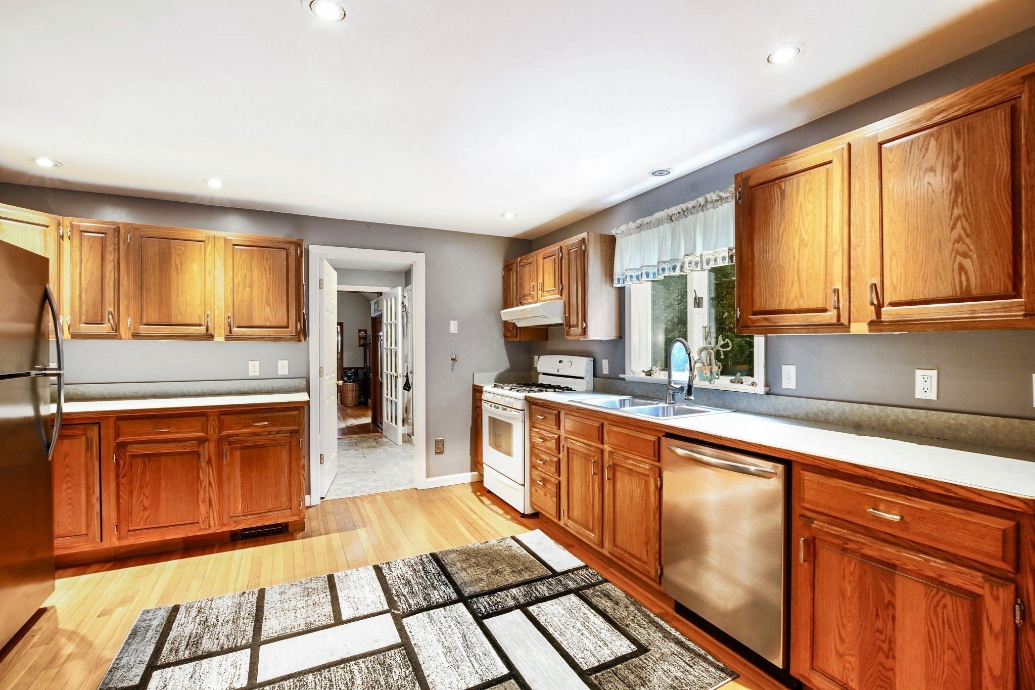 6 Elizabeth Ln, Yarmouth, MA, 6 Elizabeth Ln, Yarmouth, MA Photo #10