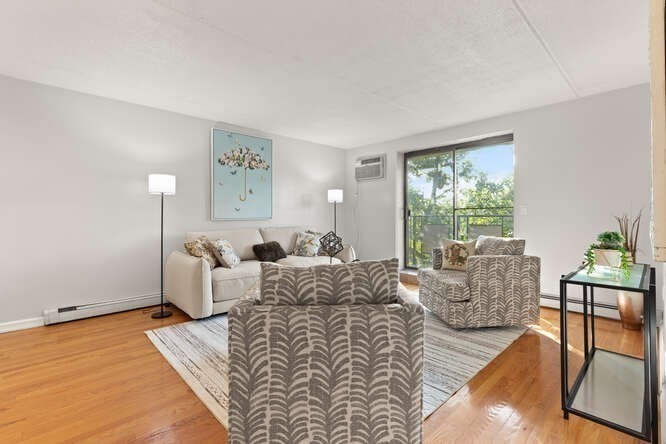 301 Lowell Street Condo 31