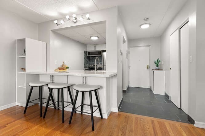 301 Lowell Street Condo 31