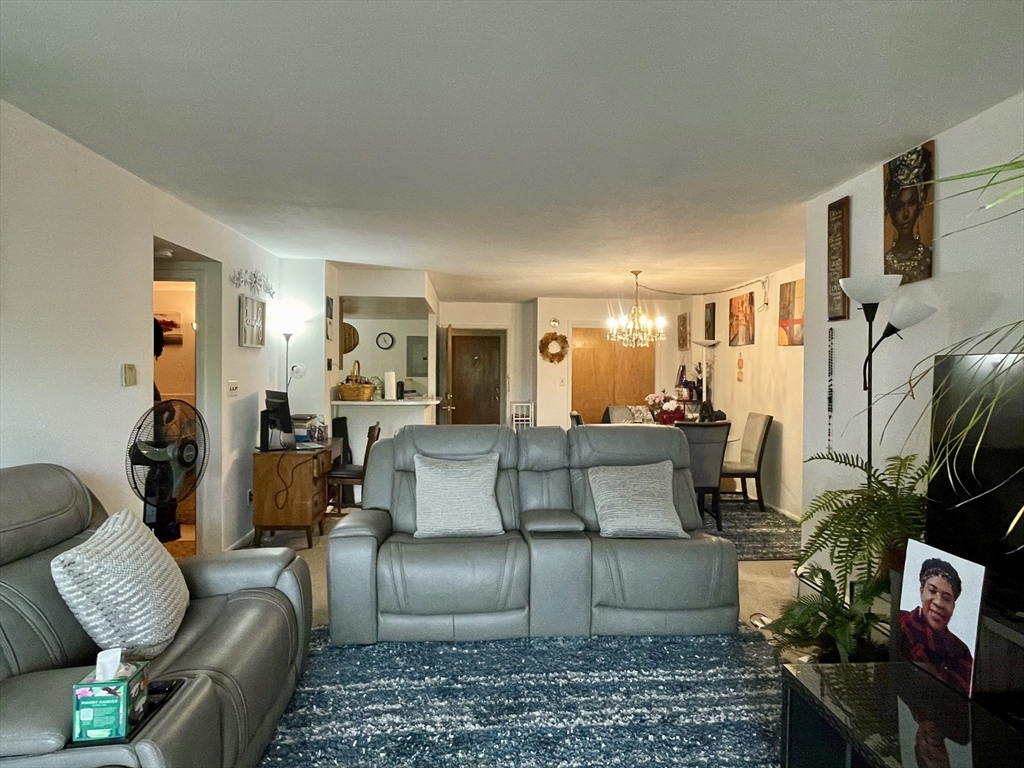 382 Massachusetts Ave #804, Arlington, MA Photo #3