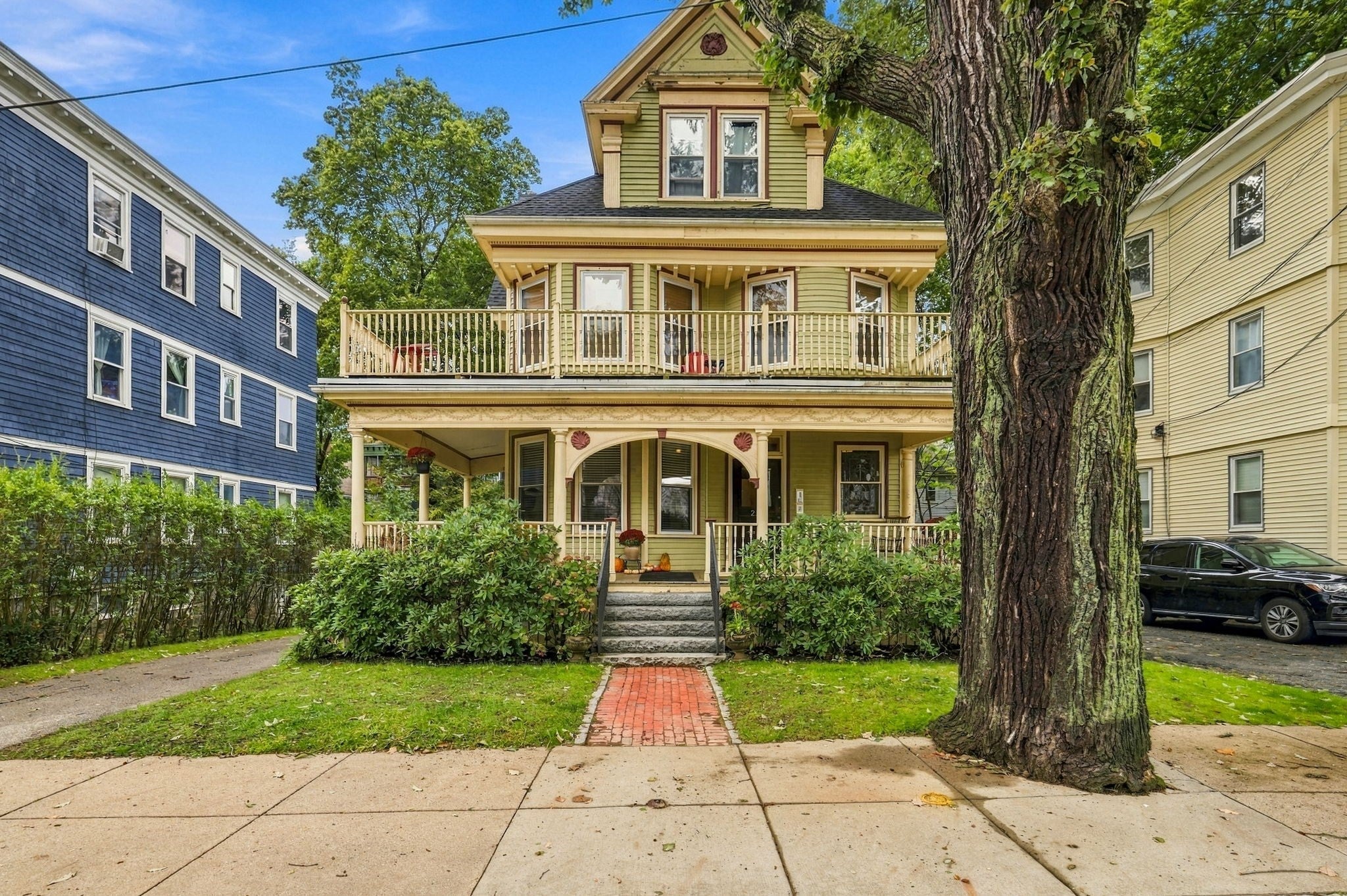 Photo of 22 Hewlett St, Boston, MA