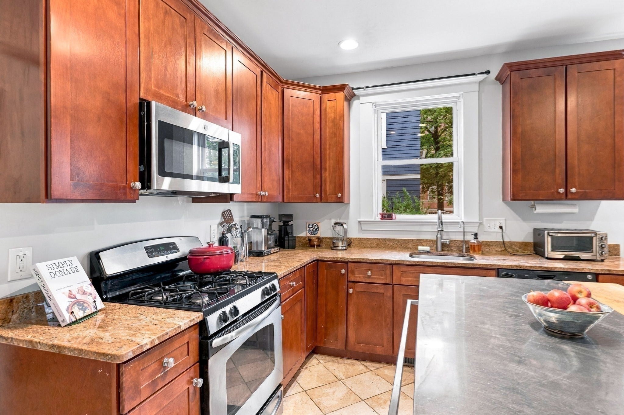 22 Hewlett St #1, Boston, MA, 22 Hewlett St #1, Boston, MA Photo #15