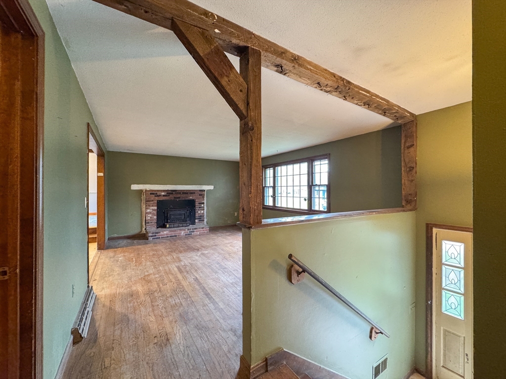 60 White Fox Rd, Agawam, MA Photo #8