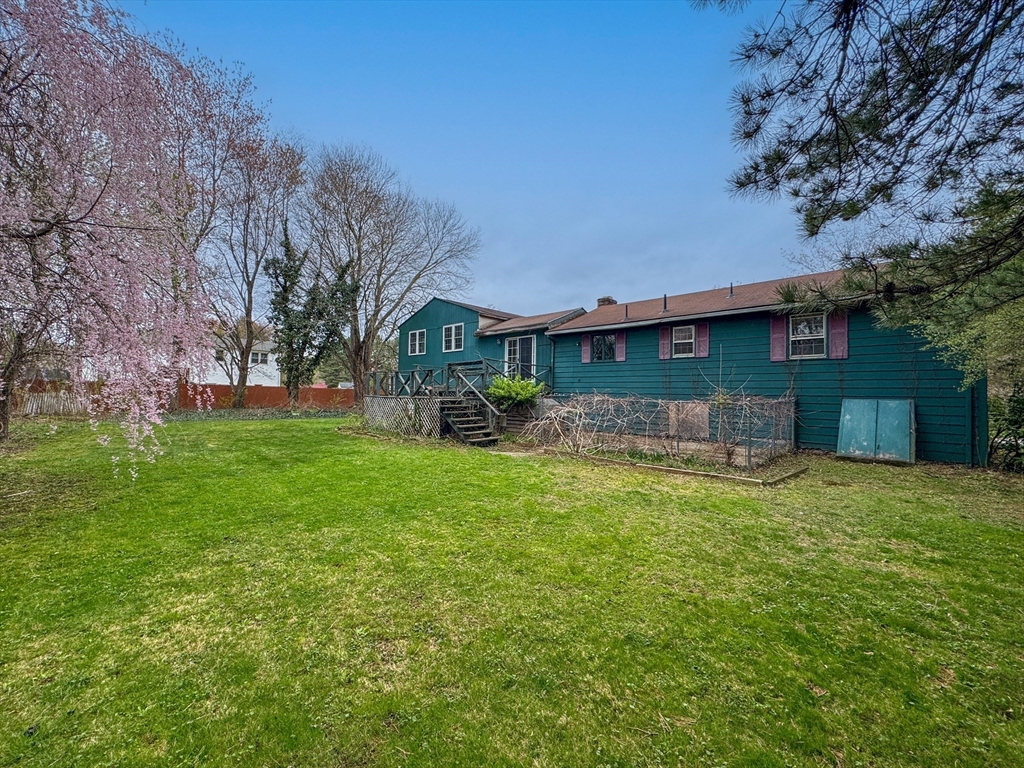 60 White Fox Rd, Agawam, MA Photo #6