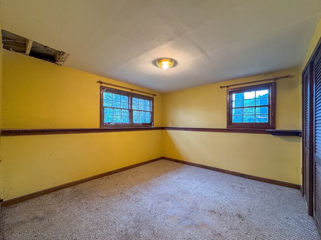 60 White Fox Rd, Agawam, MA Photo #16