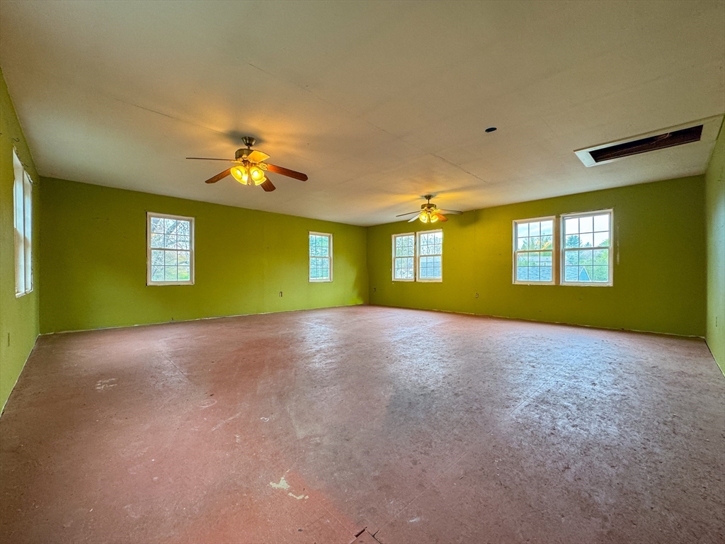 60 White Fox Rd, Agawam, MA Photo #24