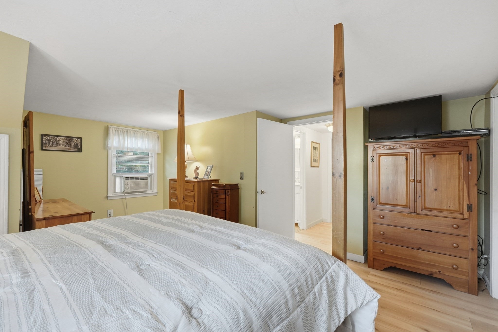 57 Parkview St, Ludlow, MA, 57 Parkview St, Ludlow, MA Photo #21