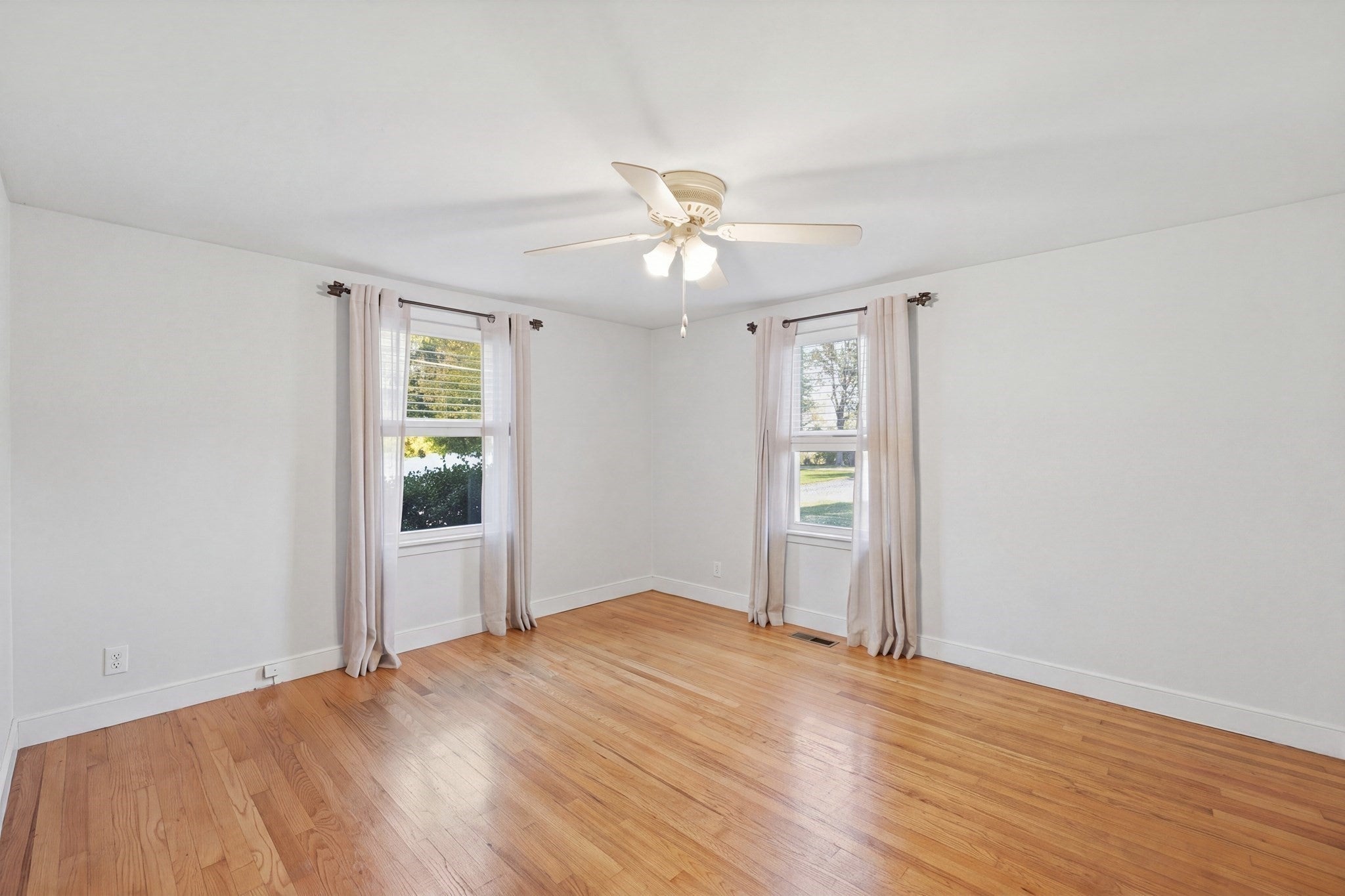 57 Parkview St, Ludlow, MA, 57 Parkview St, Ludlow, MA Photo #14