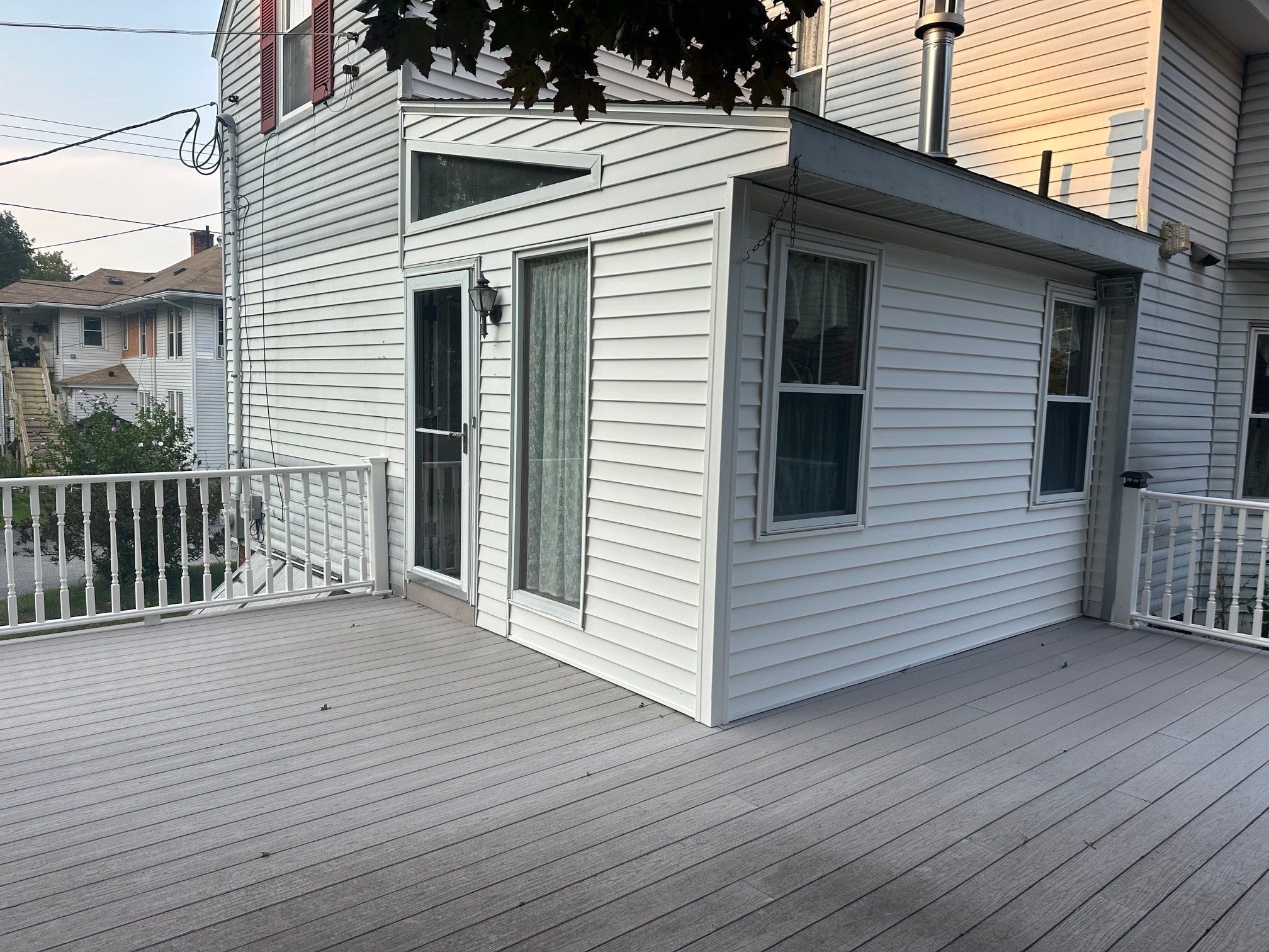 90 Locust Ave