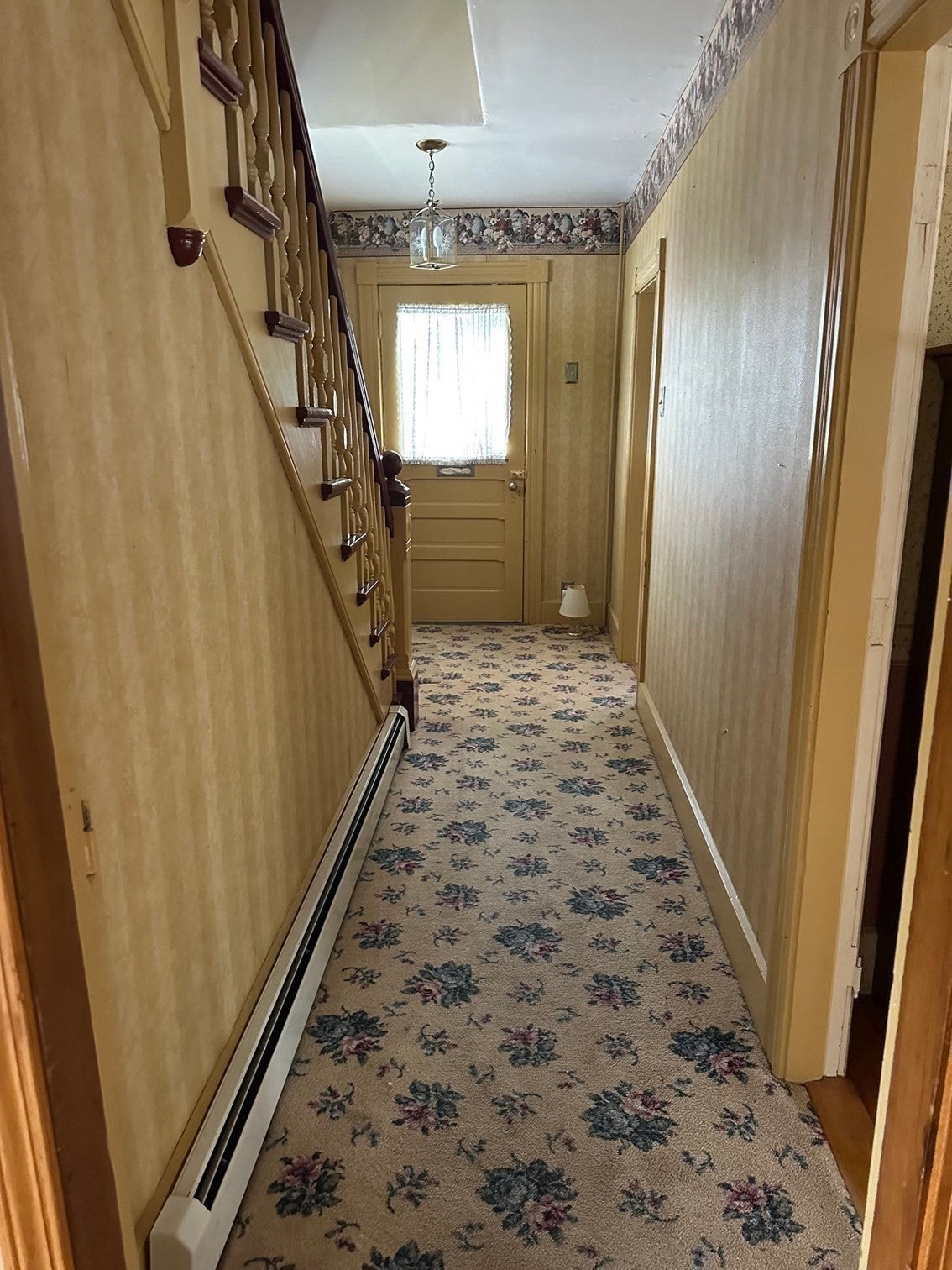 90 Locust Ave, Worcester, MA Photo #12