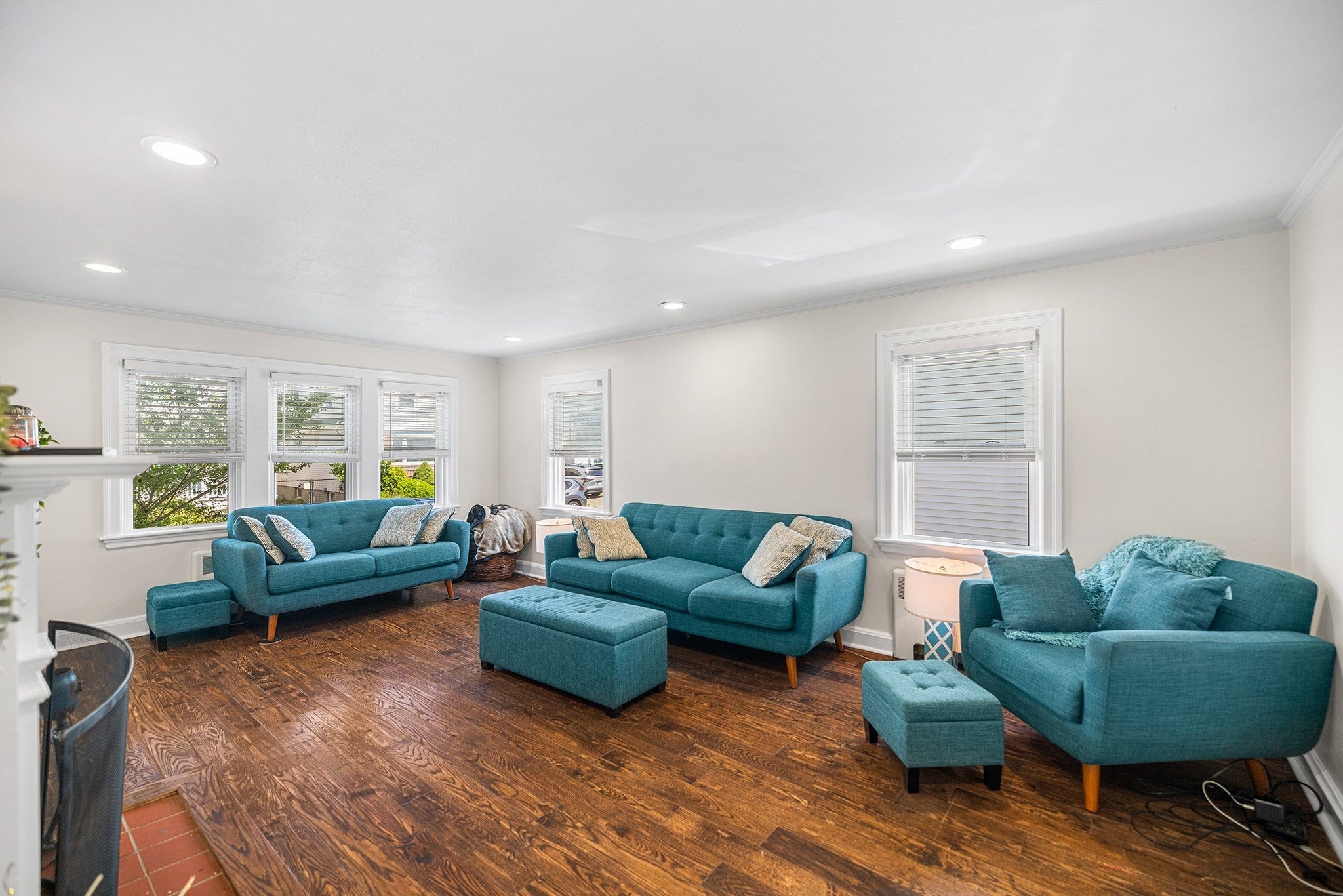 43 Dolphin Ave, Winthrop, MA, 43 Dolphin Ave, Winthrop, MA Photo #9