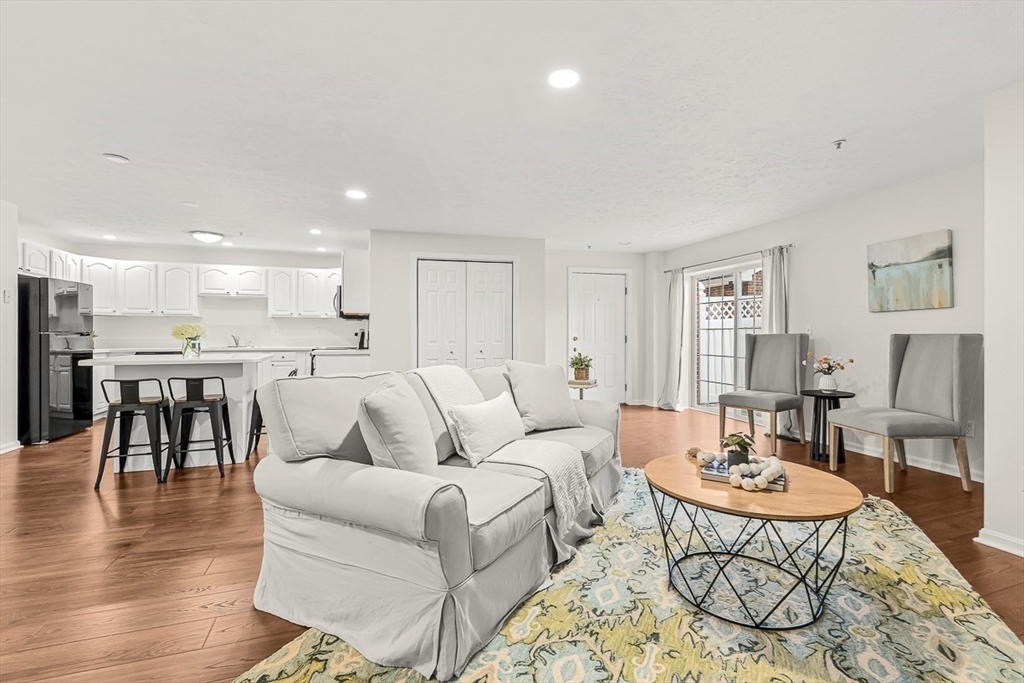 7 Conant Road 53