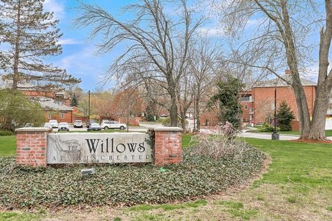 Photo of 7 Conant Road #53, Winchester, MA 01890 (MLS # 73507003)