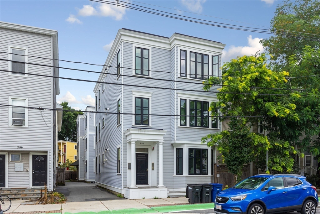 308 Beacon St #3, Somerville, MA Photo #10