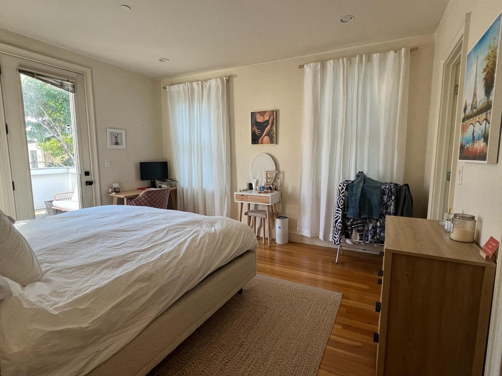 308 Beacon St #3, Somerville, MA Photo #4