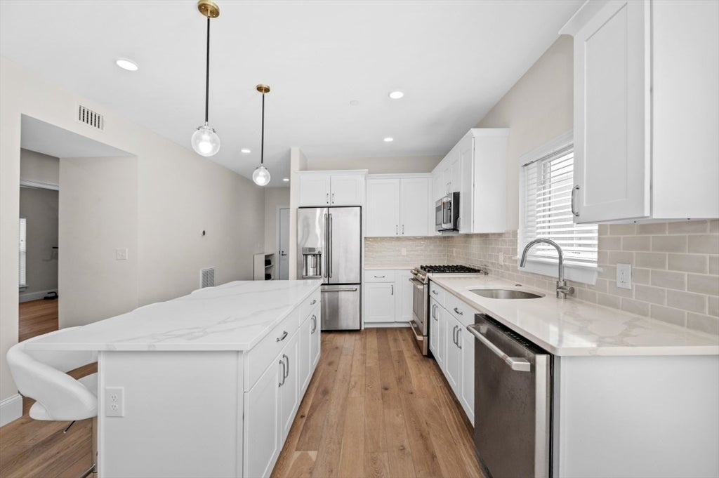 27 Ward St #302, Boston, MA, 27 Ward St #302, Boston, MA Photo #1