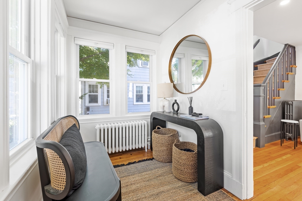 Wellesley, Massachusetts 02481, United States, 2 Bedrooms Bedrooms, ,2 BathroomsBathrooms,Residential,Active,228355