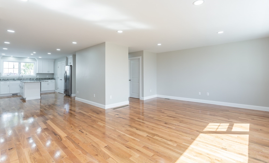 579 Summit St 2